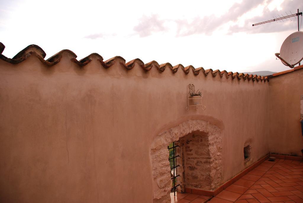 Il Paradiso Nel Borgo Arrone Exterior foto